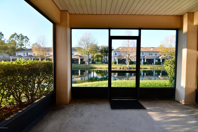 5872 Pavilion Dr, Jacksonville, FL 32258