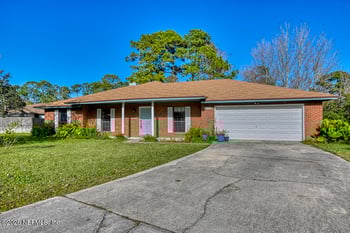 403 Scarlet Bugler Ln, Jacksonville, FL 32225
