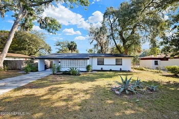 1111 Underhill Dr, Jacksonville, FL 32211