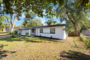 1111 Underhill Dr, Jacksonville, FL 32211
