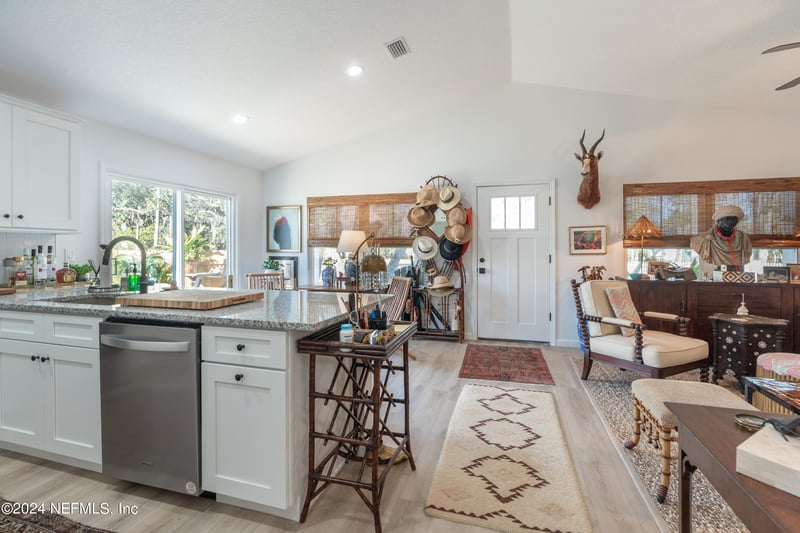 4667 Sixth Ave, St Augustine, FL 32095