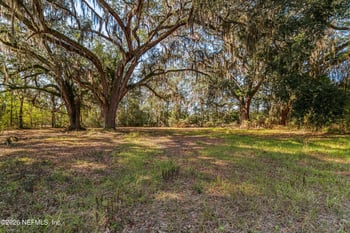 991 Peace Lily Ln, Bryceville, FL 32009