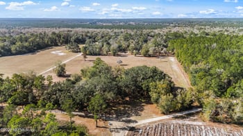 991 Peace Lily Ln, Bryceville, FL 32009