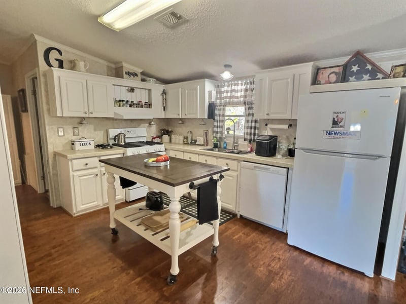 137 Bonita Dr, Palatka, FL 32177