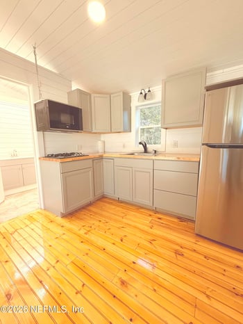 1270 County Road 241, Lulu, FL 32061