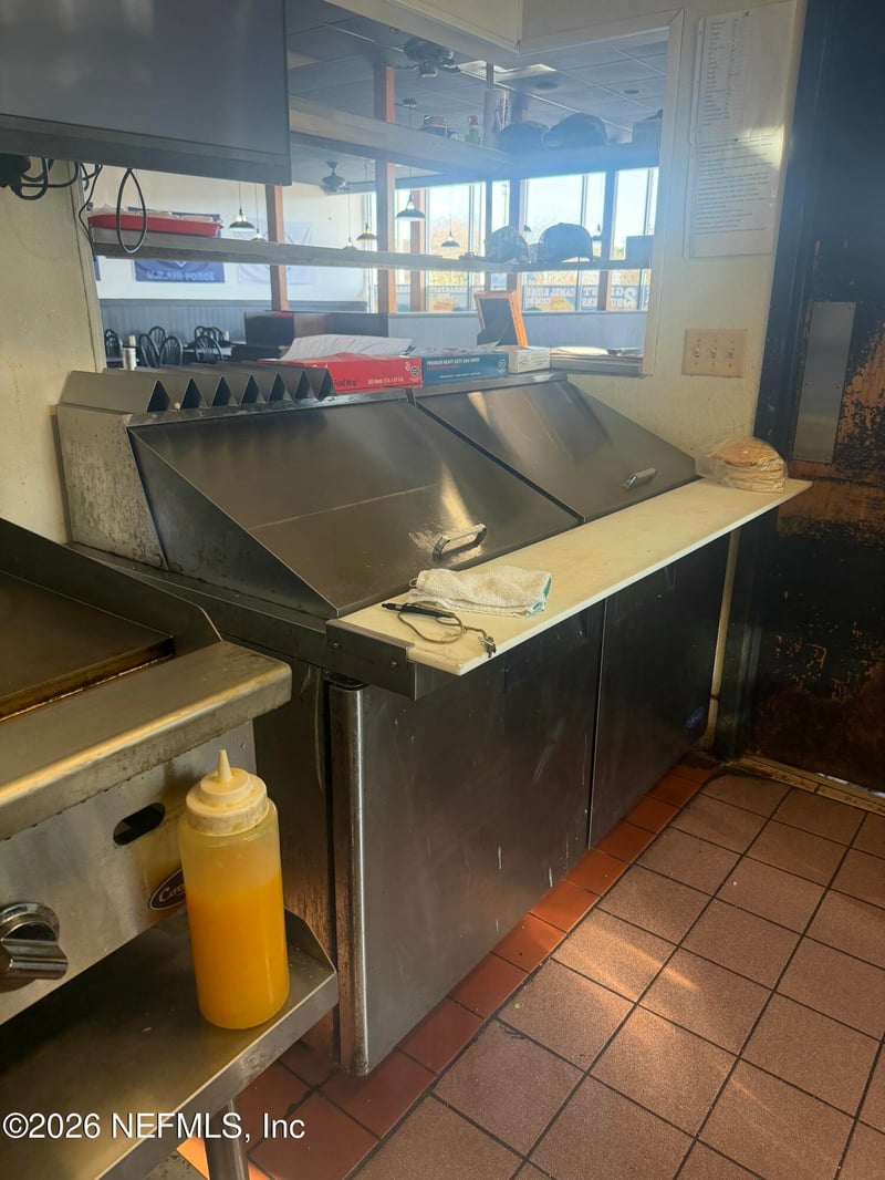 1330 Blanding Blvd #170, Orange Park, FL 32065