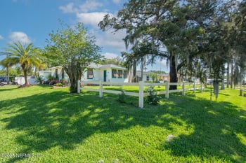 933 7th Ave, Jacksonville Beach, FL 32250