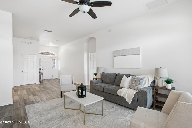 13868 Fish Eagle Dr, Jacksonville, FL 32226