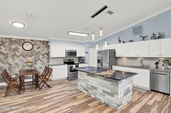 406 Cranes Landing Ct, Jacksonville, FL 32216