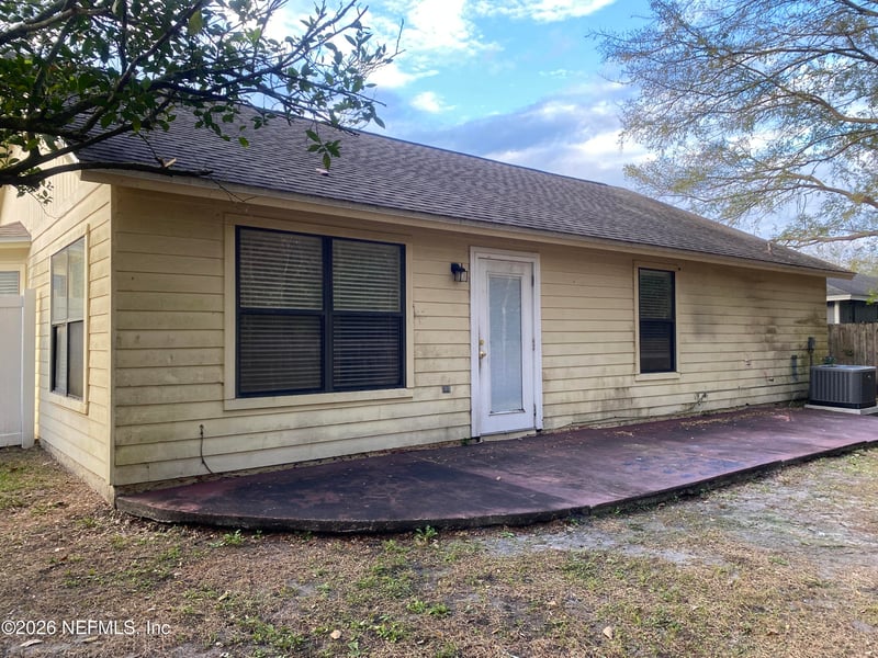 8420 Three Creeks Blvd, Jacksonville, FL 32220