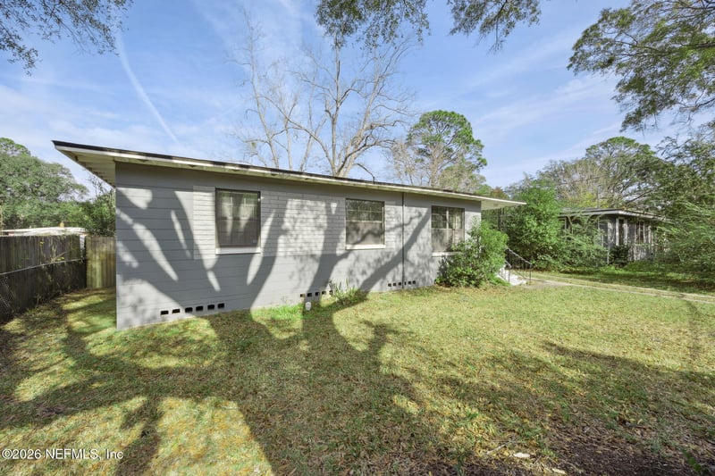 2739 King Cole Dr, Jacksonville, FL 32209