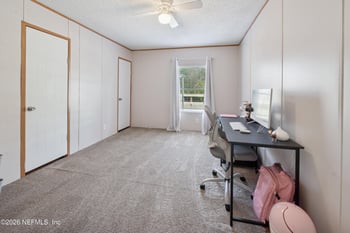 16919 County Rd 125, Glen St Mary, FL 32040