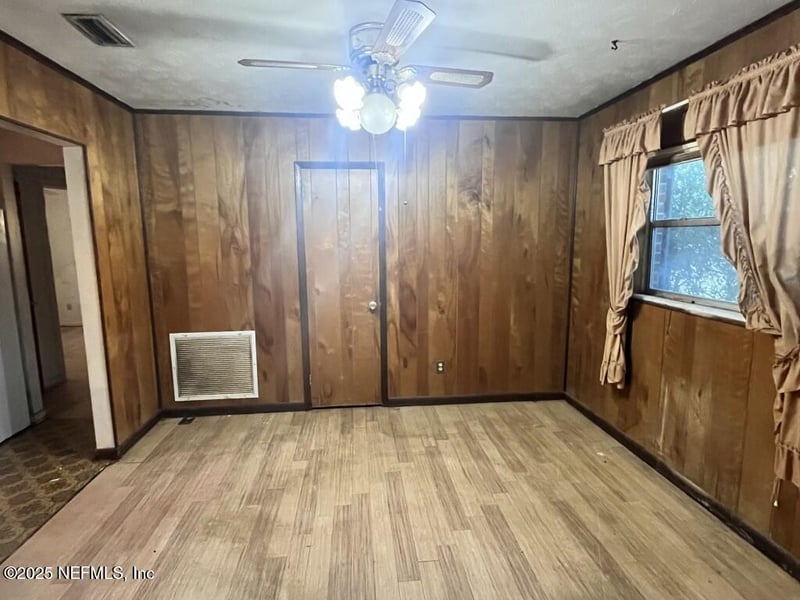 7856 Jaguar Dr, Jacksonville, FL 32244