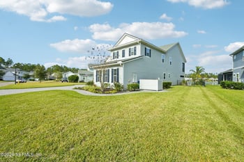 290 Honey Blossom Rd, St Johns, FL 32259