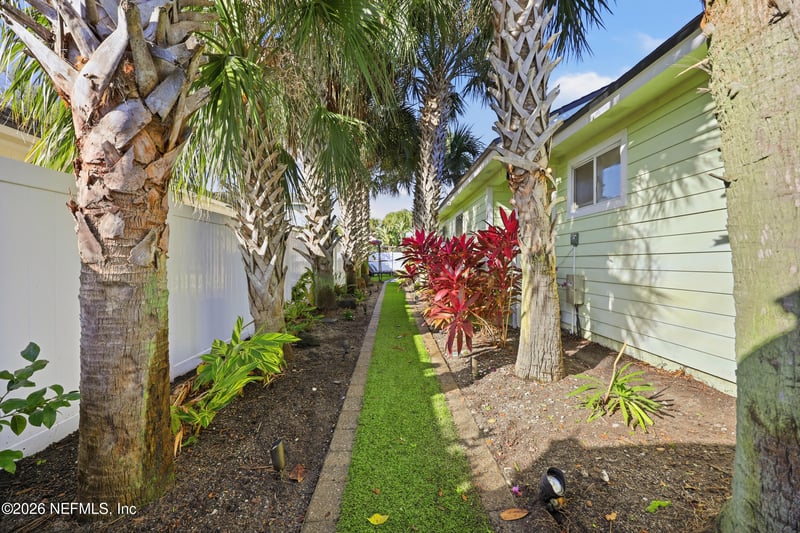 2354 South Beach Pw, Jacksonville Beach, FL 32250