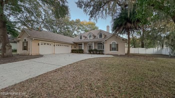 1917 Holly Oak Dr, Orange Park, FL 32065