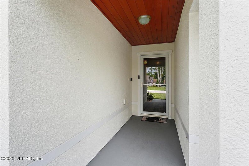 8 Raeitan Way, Palm Coast, FL 32164