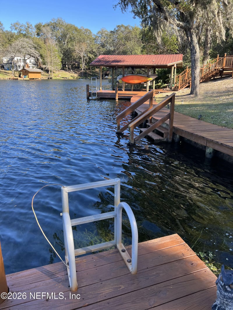 268 Wesley Rd, Green Cove Springs, FL 32043