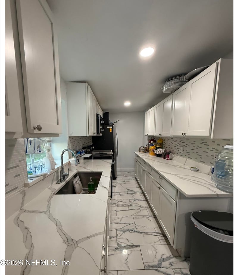 5813 Ridgeway Rd, Jacksonville, FL 32244