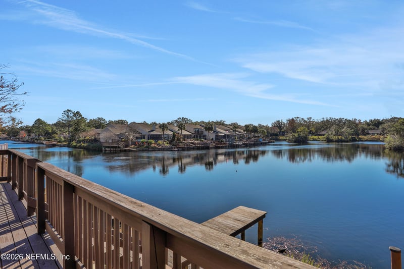 8 Fox Valley Dr, Orange Park, FL 32073