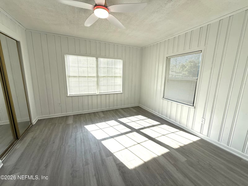 6037 Transylvania Ave, Jacksonville, FL 32210