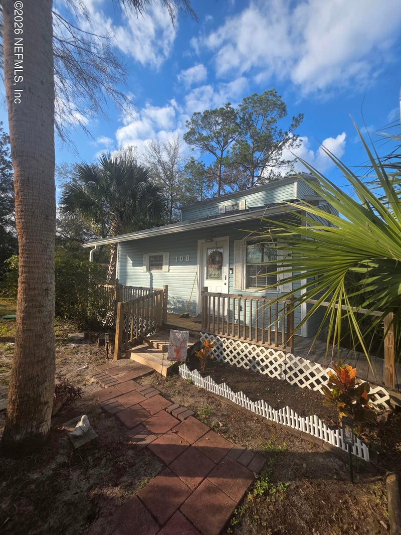 108 Creekside Rd, Satsuma, FL 32189