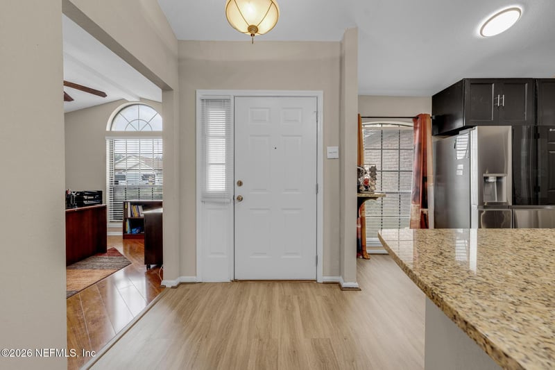 4472 Misty Dawn Ct, Jacksonville, FL 32277