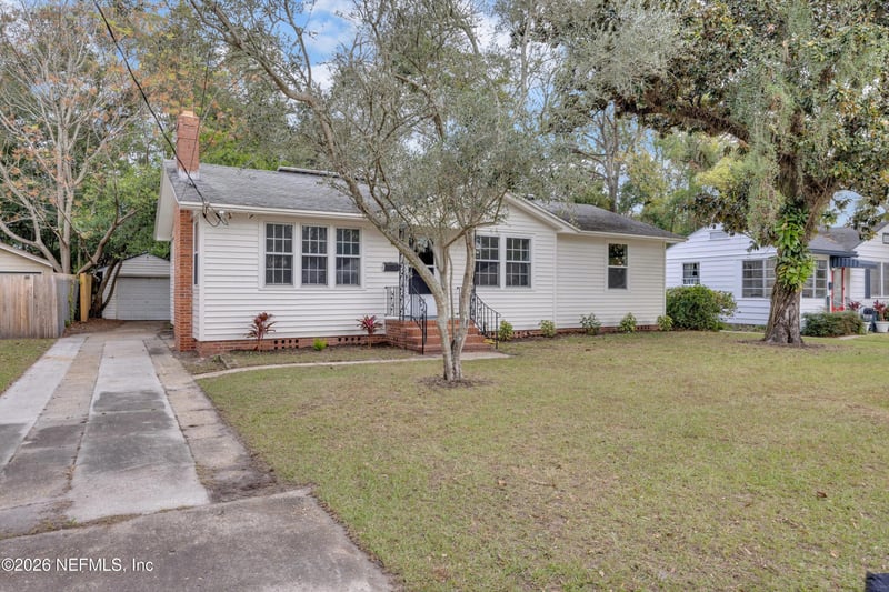 1641 Charon Rd, Jacksonville, FL 32205