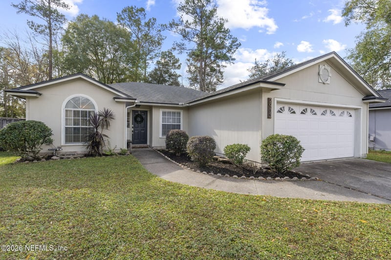 2933 Biloxi Trl, Middleburg, FL 32068