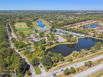 13022 Huntley Manor Dr, Jacksonville, FL 32224