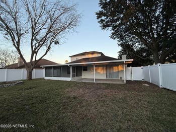 2060 Capistrano Dr, Jacksonville, FL 32224