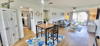 1647 El Camino Rd #5, Jacksonville, FL 32216