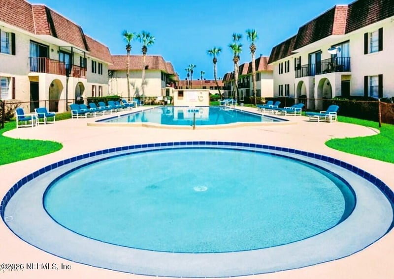 1647 El Camino Rd #5, Jacksonville, FL 32216