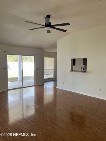 594 Independence Dr, Macclenny, FL 32063