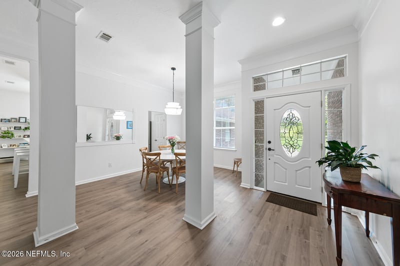 1275 Whispering Pines Rd, St Johns, FL 32259