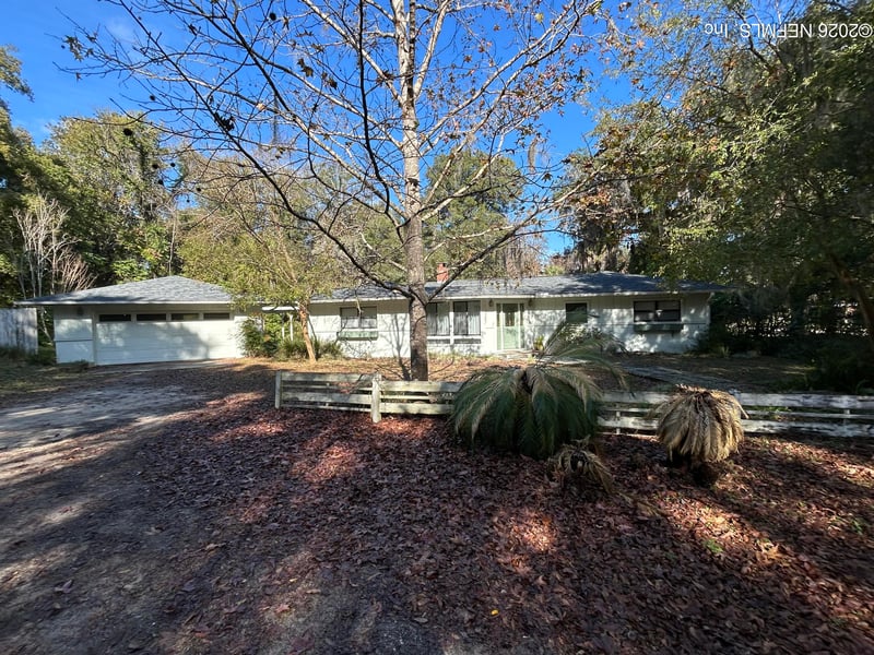 6116 Trout St, Melrose, FL 32666