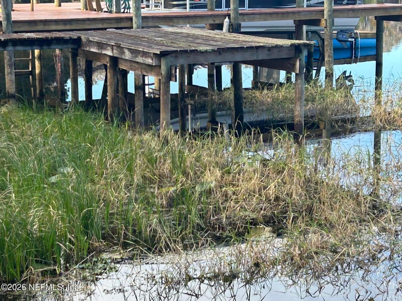 6116 Trout St, Melrose, FL 32666