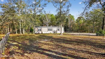 121 Melanie Ln, Middleburg, FL 32068