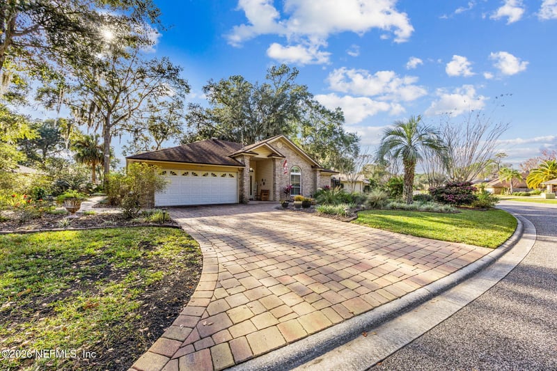 4364 Hollygate Dr, Jacksonville, FL 32258