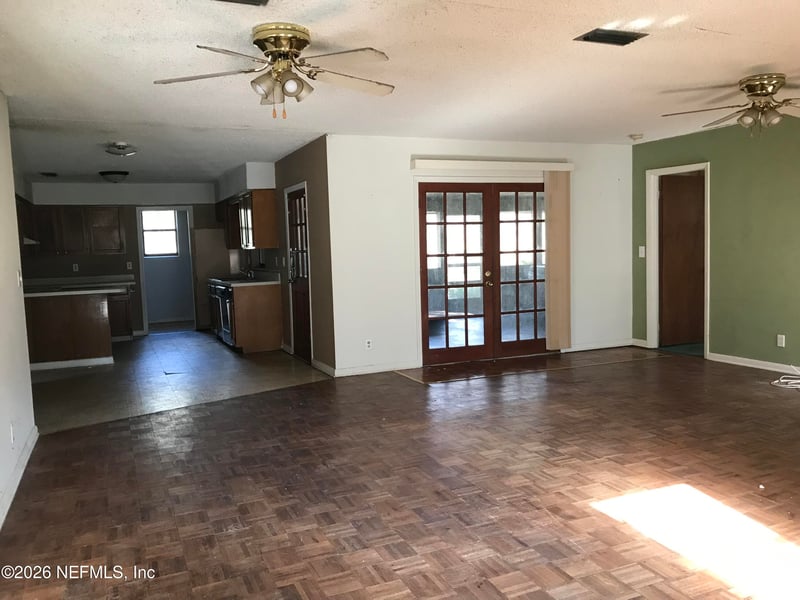 8657 Pine Park Dr, Jacksonville, FL 32219