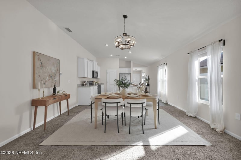 7892 Meadow Walk Ln, Jacksonville, FL 32256