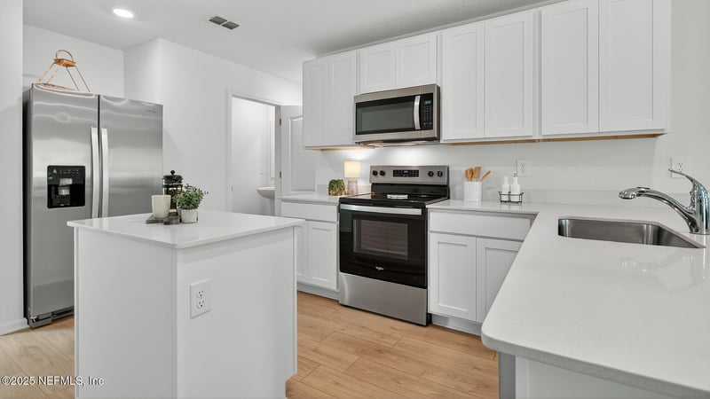 5898 Victoria Creek Ln, Jacksonville, FL 32219