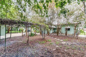 5222 Hollycrest Dr, Jacksonville, FL 32205