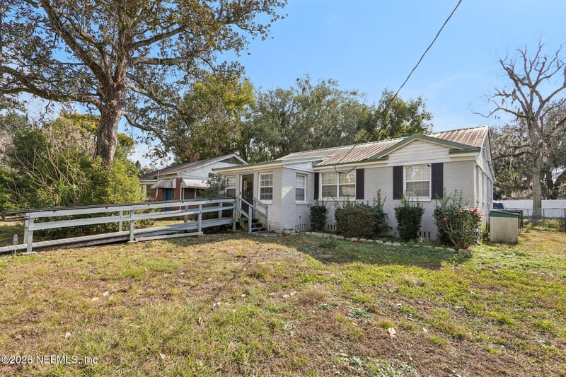 560 67th St, Jacksonville, FL 32208