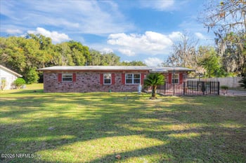 1707 Palm Ave, Palatka, FL 32177