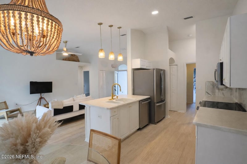 122 Lindsay Dr, Palm Coast, FL 32137