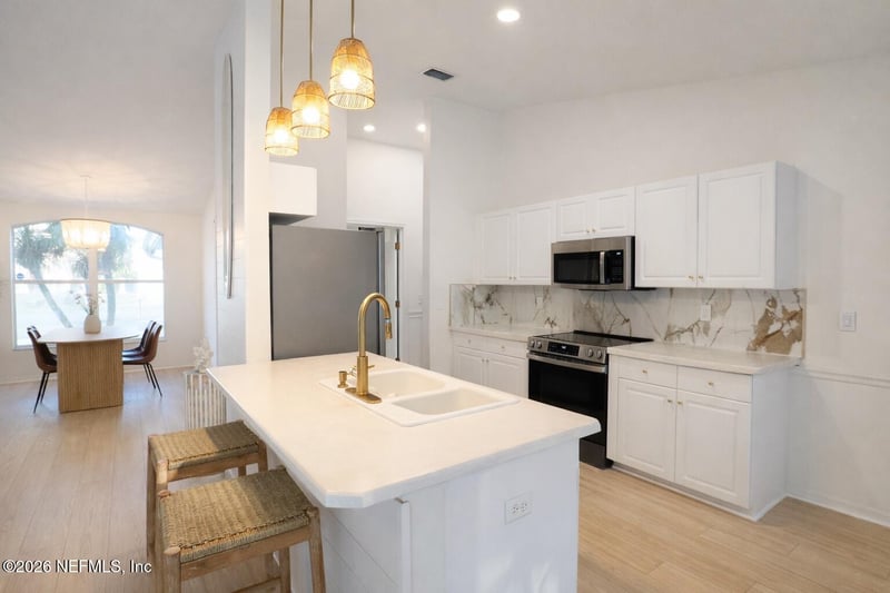 122 Lindsay Dr, Palm Coast, FL 32137