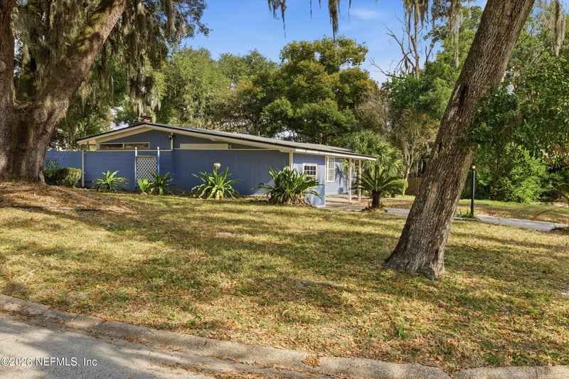 6231 Riviera Manor Dr, Jacksonville, FL 32216