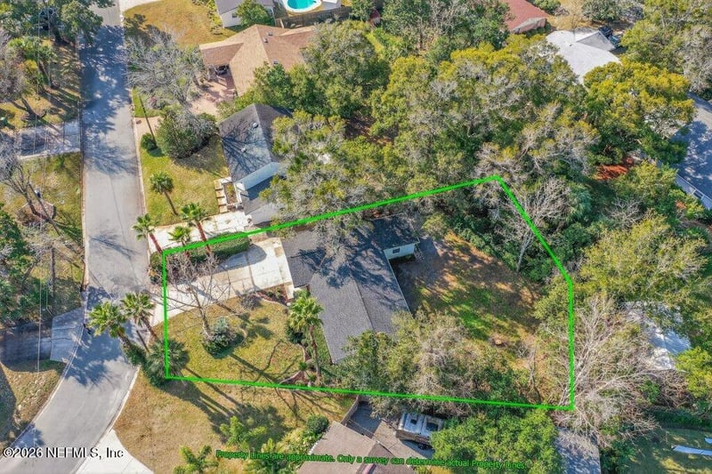 2002 Oak Grove Cir, Jacksonville Beach, FL 32250