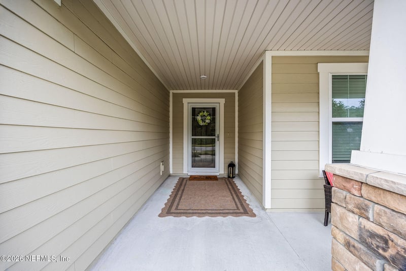 191 Chandler Dr, St Johns, FL 32259